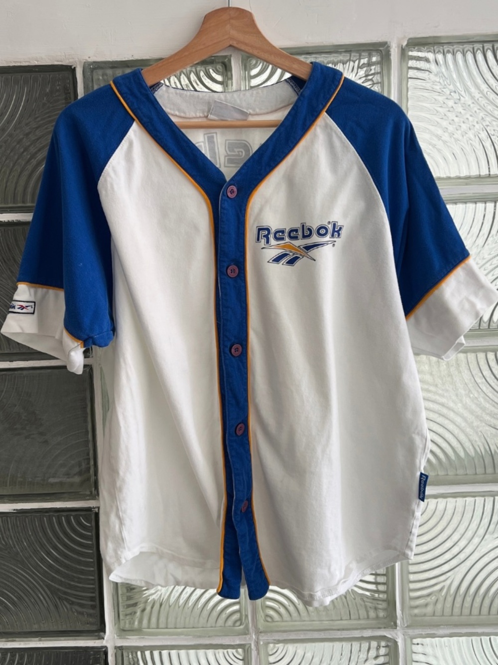 Reebok Baseball Raglan Shirt - Medium - Picture 2 of 4